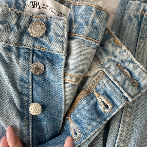 Zara jeans size 4 USA - Picture 3 of 3